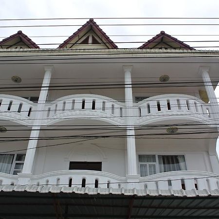 Vangvieng Boutique Hotel Vang Vieng Esterno foto