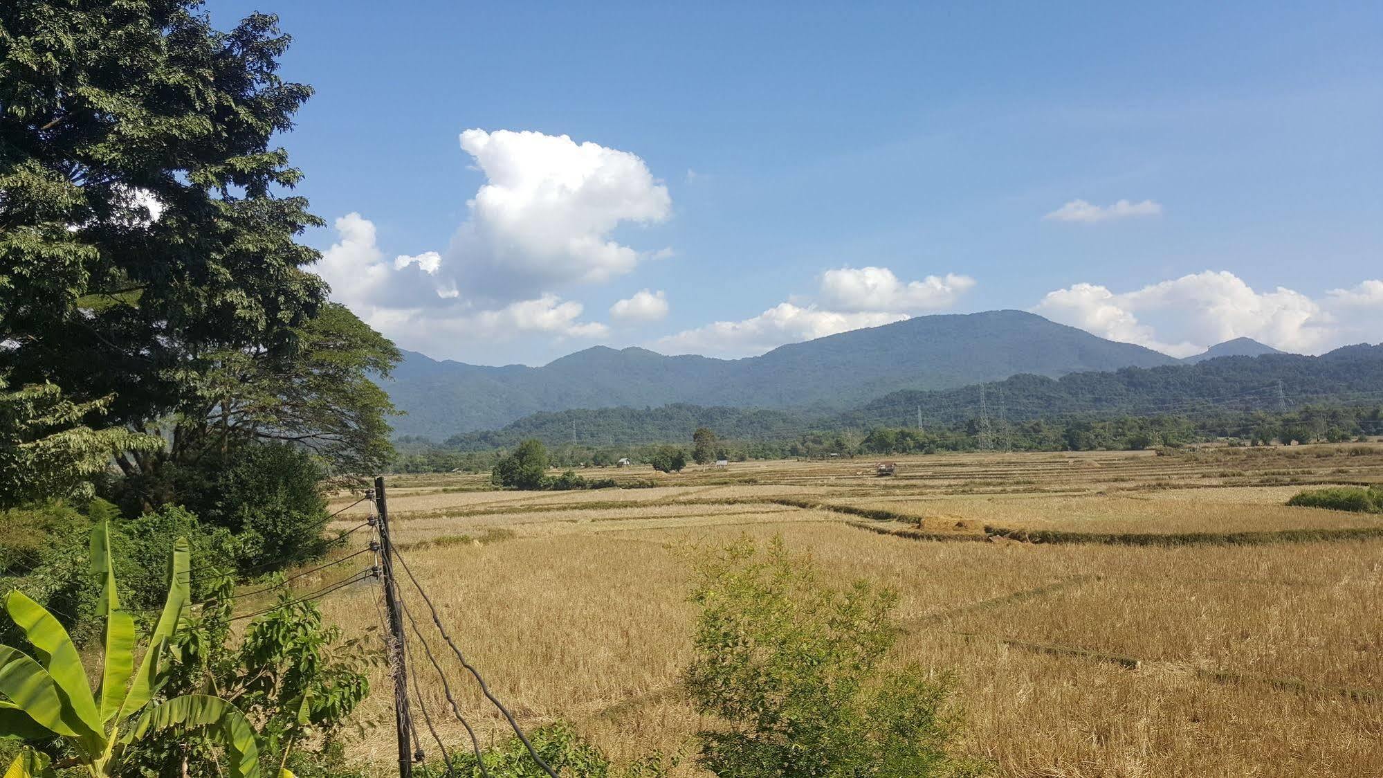 Vangvieng Boutique Hotel Vang Vieng Esterno foto
