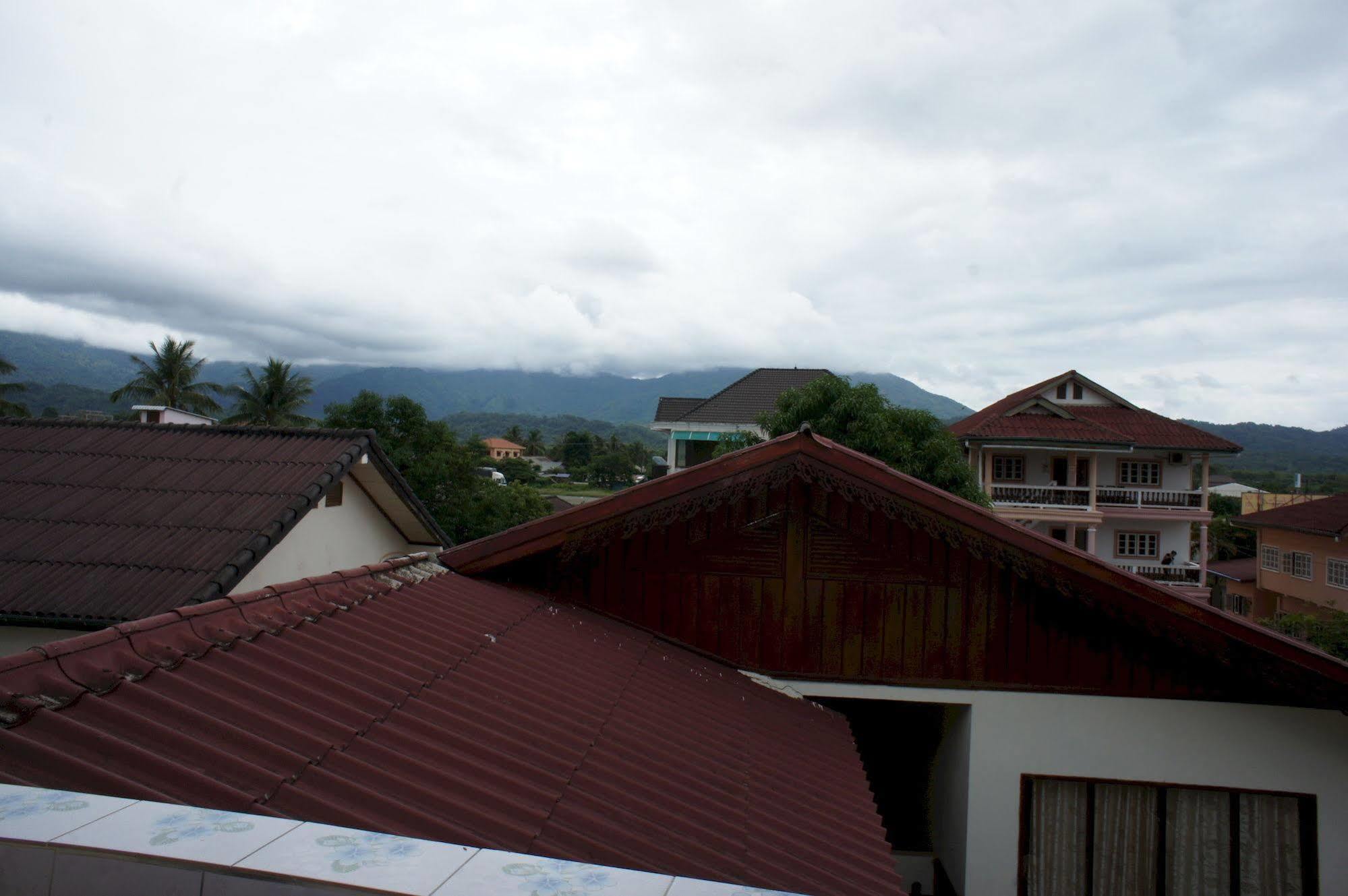 Vangvieng Boutique Hotel Vang Vieng Esterno foto